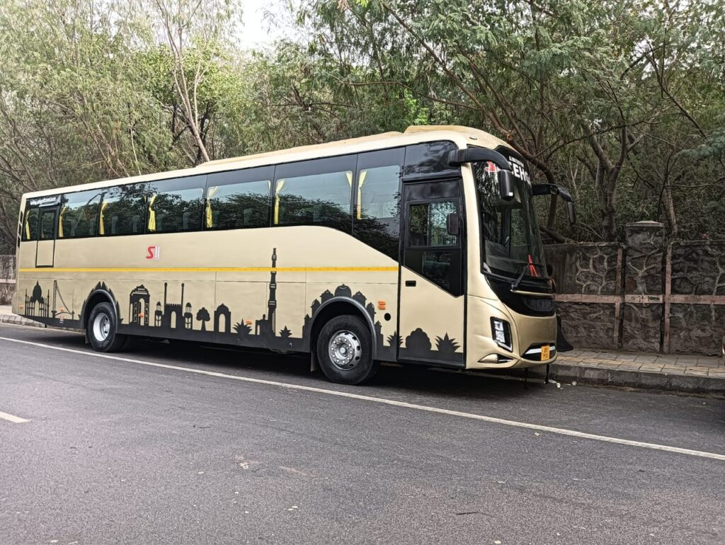 Volvo Bus 49/53 Seater
